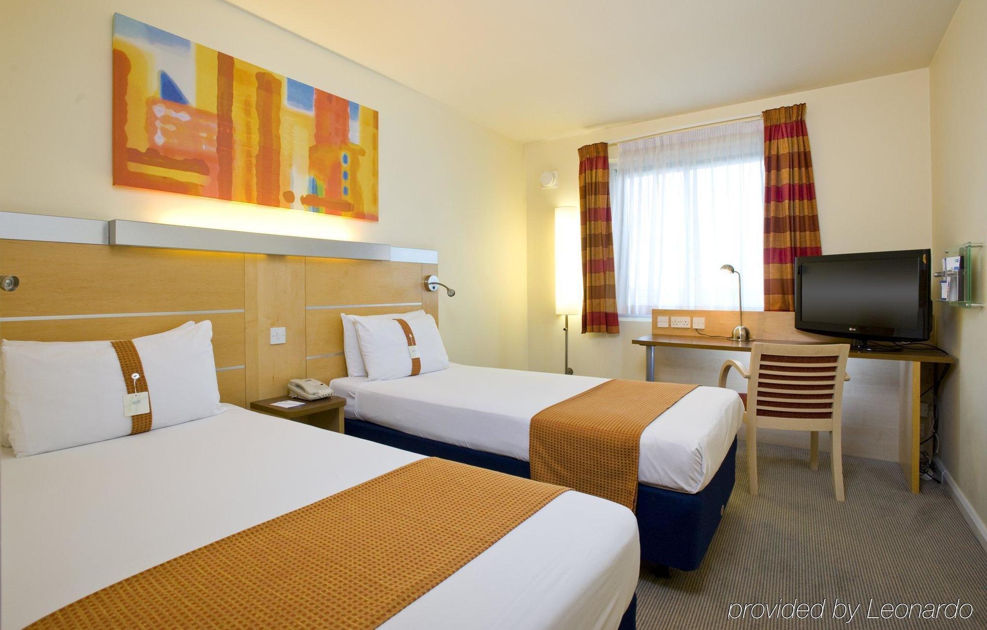 Holiday Inn Express Hemel Hempstead, An Ihg Hotel Luaran gambar