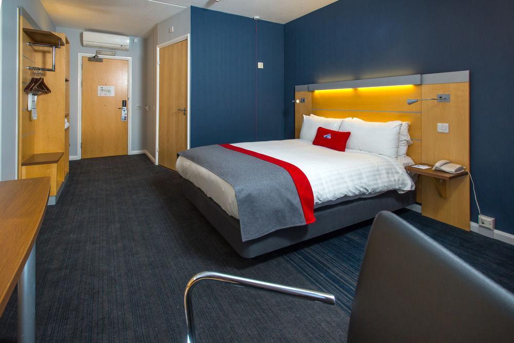 Holiday Inn Express Hemel Hempstead, An Ihg Hotel Luaran gambar